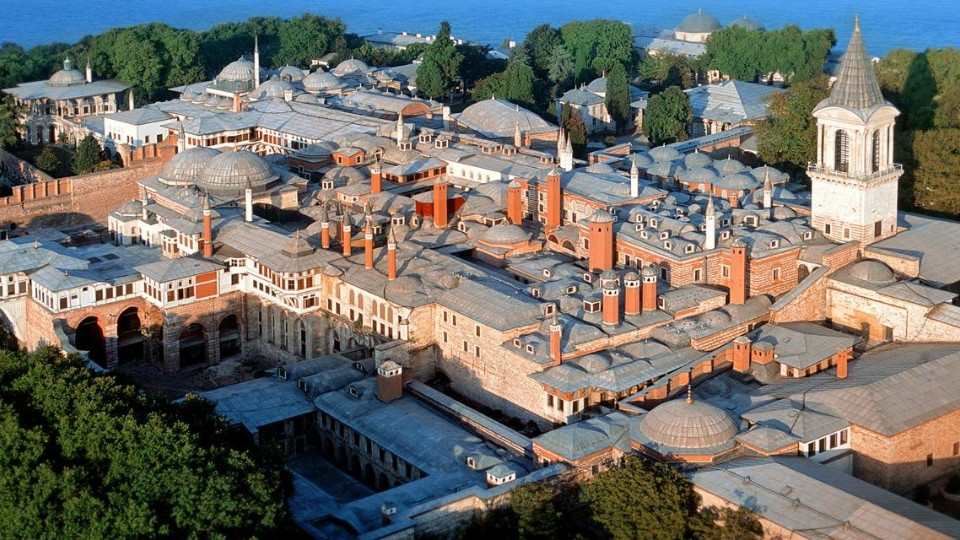 Topkapi Palace & Harem Tour with Historian Guide - Sightseeing and Tours